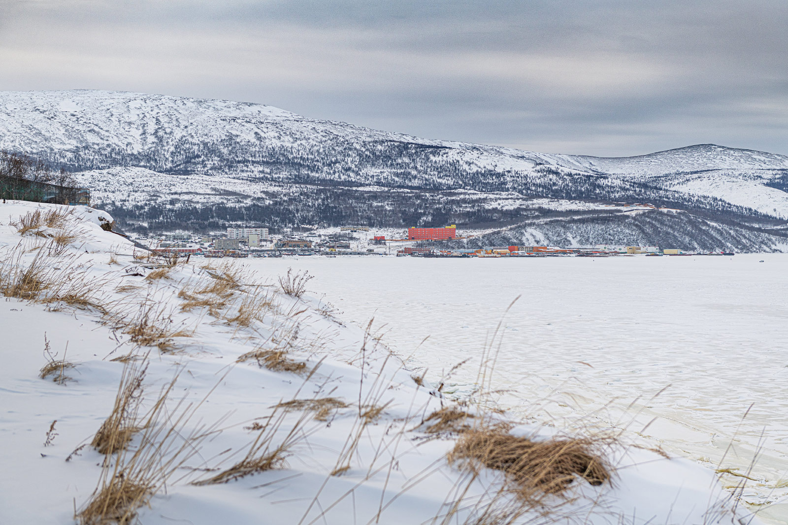Magadan (Магадан)